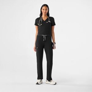 Black Kade™ - Cargo Scrub Pants
XXS - Black: New Without Tags